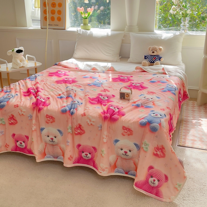 91家纺网 家纺一手货源 找家纺 默忆 2026新款直播热款5D数码凉感冰丝夏被 粉色毛线熊