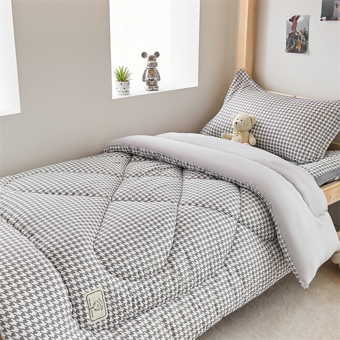 91家纺网 家纺一手货源 找家纺 默忆 2026新款A类水洗棉新疆棉花被子被芯 千鸟格 灰 被子