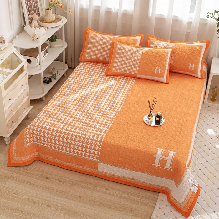 91家纺网 家纺一手货源 找家纺 （总）麦田家纺 2026新款天丝绸大版数码印花单床盖床盖单件