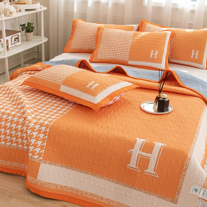 91家纺网 家纺一手货源 找家纺 （总）麦田家纺 2026新款天丝绸大版数码印花单床盖床盖单件