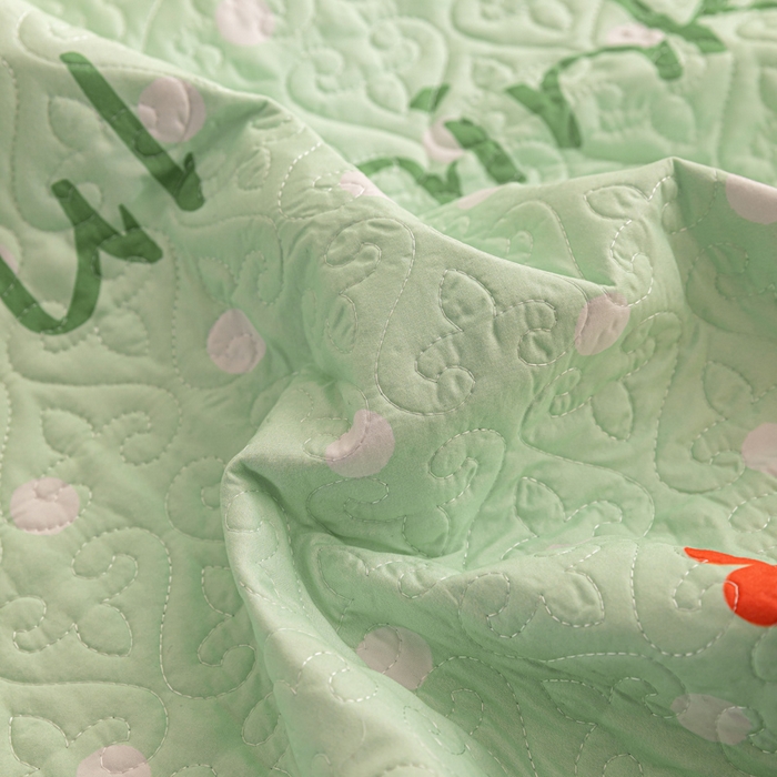 91家纺网 家纺一手货源 找家纺 麦田家纺 2026新款天丝绸大版数码印花单床盖床盖单件 快乐小兔-绿