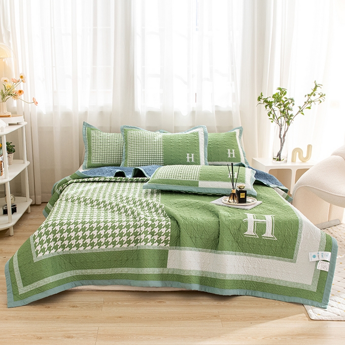 91家纺网 家纺一手货源 找家纺 麦田家纺 2026新款天丝绸大版数码印花单床盖床盖单件 千鸟格H-气泡绿