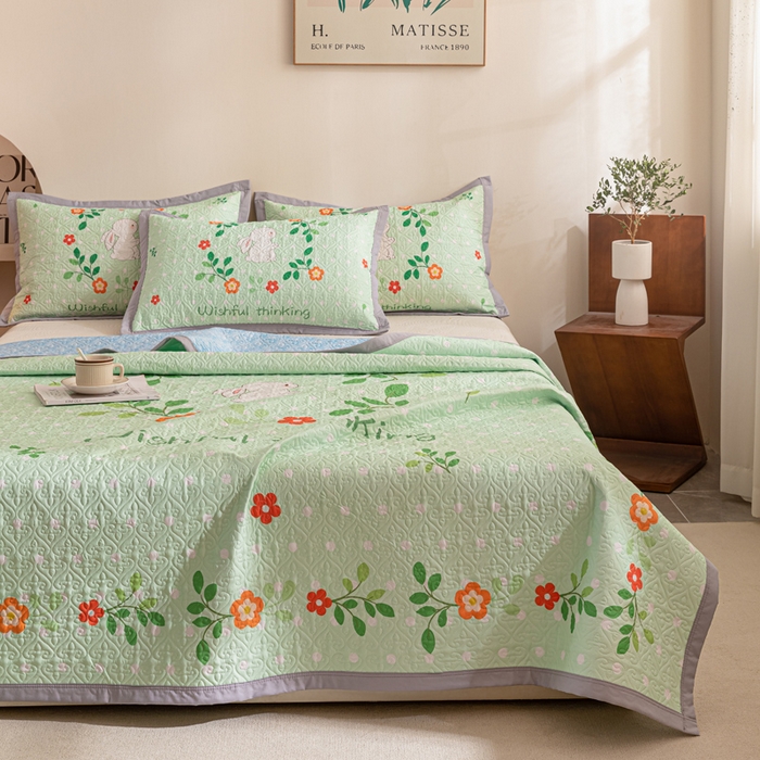 91家纺网 家纺一手货源 找家纺 麦田家纺 2026新款天丝绸大版数码印花单床盖床盖单件 快乐小兔-绿