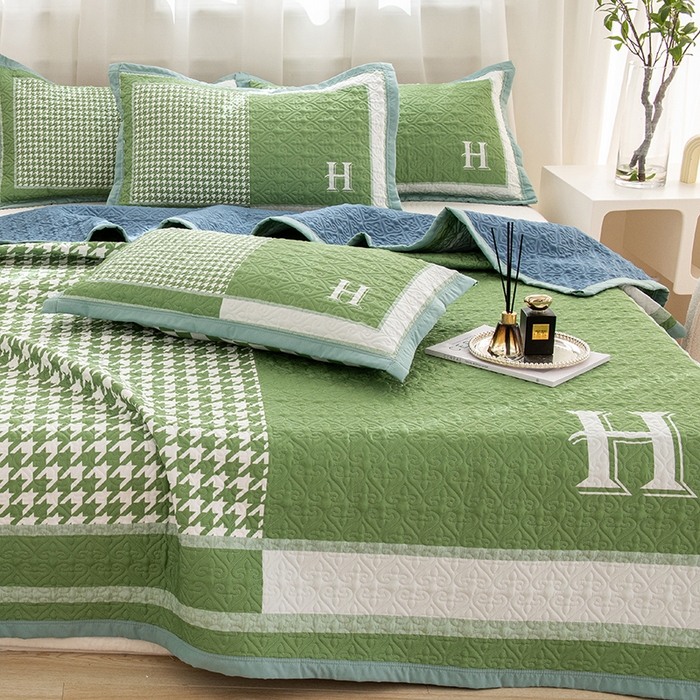 91家纺网 家纺一手货源 找家纺 麦田家纺 2026新款天丝绸大版数码印花单床盖床盖单件 千鸟格H-气泡绿