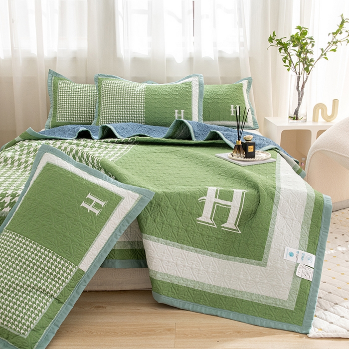 91家纺网 家纺一手货源 找家纺 麦田家纺 2026新款天丝绸大版数码印花单床盖床盖单件 千鸟格H-气泡绿