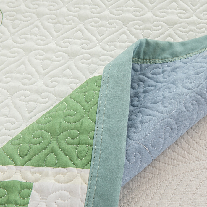 91家纺网 家纺一手货源 找家纺 麦田家纺 2026新款天丝绸大版数码印花单床盖床盖单件 潮流熊-绿