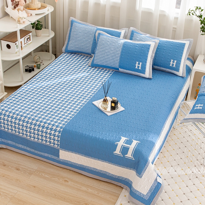 91家纺网 家纺一手货源 找家纺 麦田家纺 2026新款天丝绸大版数码印花单床盖床盖单件 千鸟格H-天空蓝