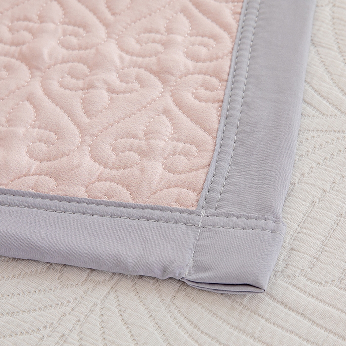 91家纺网 家纺一手货源 找家纺 麦田家纺 2026新款天丝绸大版数码印花单床盖床盖单件 幸运喵-粉