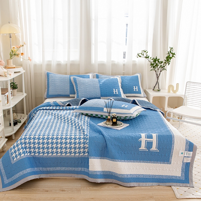 91家纺网 家纺一手货源 找家纺 麦田家纺 2026新款天丝绸大版数码印花单床盖床盖单件 千鸟格H-天空蓝