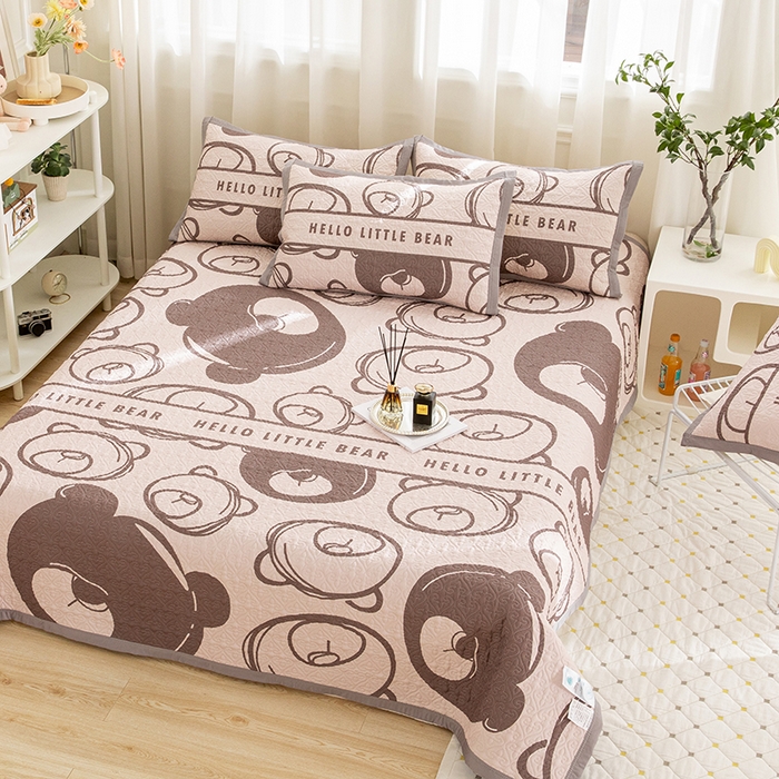 91家纺网 家纺一手货源 找家纺 麦田家纺 2026新款天丝绸大版数码印花单床盖床盖单件 小熊比尔-咖