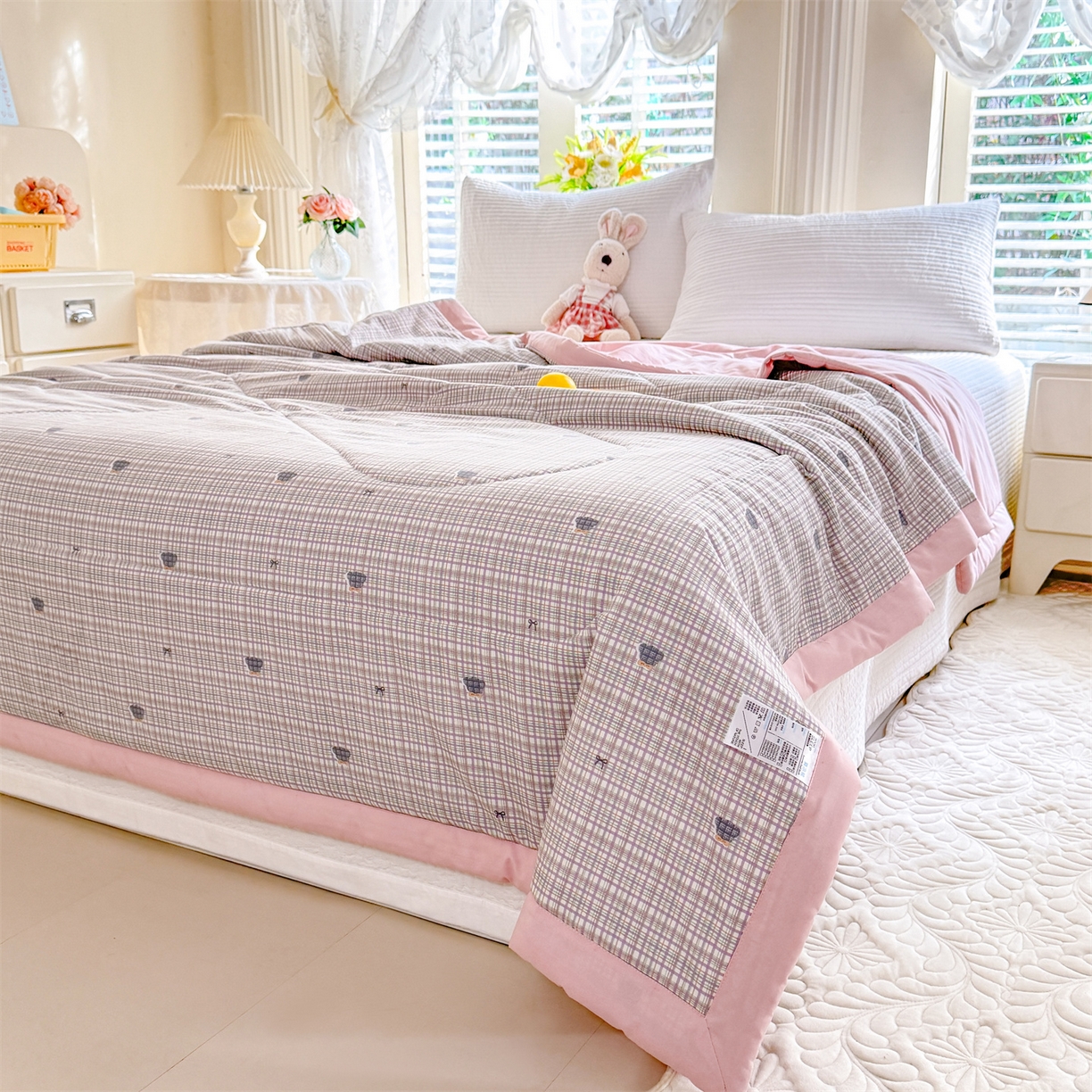 91家纺网 家纺一手货源 找家纺 优贝家纺 2026新款水洗棉云朵棉双层纱手包边抗菌夏凉被空调被 被子被芯 绅士熊