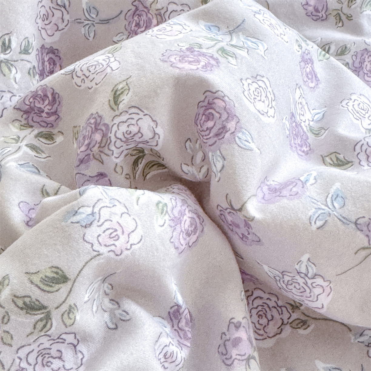 91家纺网 家纺一手货源 找家纺 优贝家纺 2026新款水洗棉云朵棉双层纱手包边抗菌夏凉被空调被 被子被芯 花香丽影