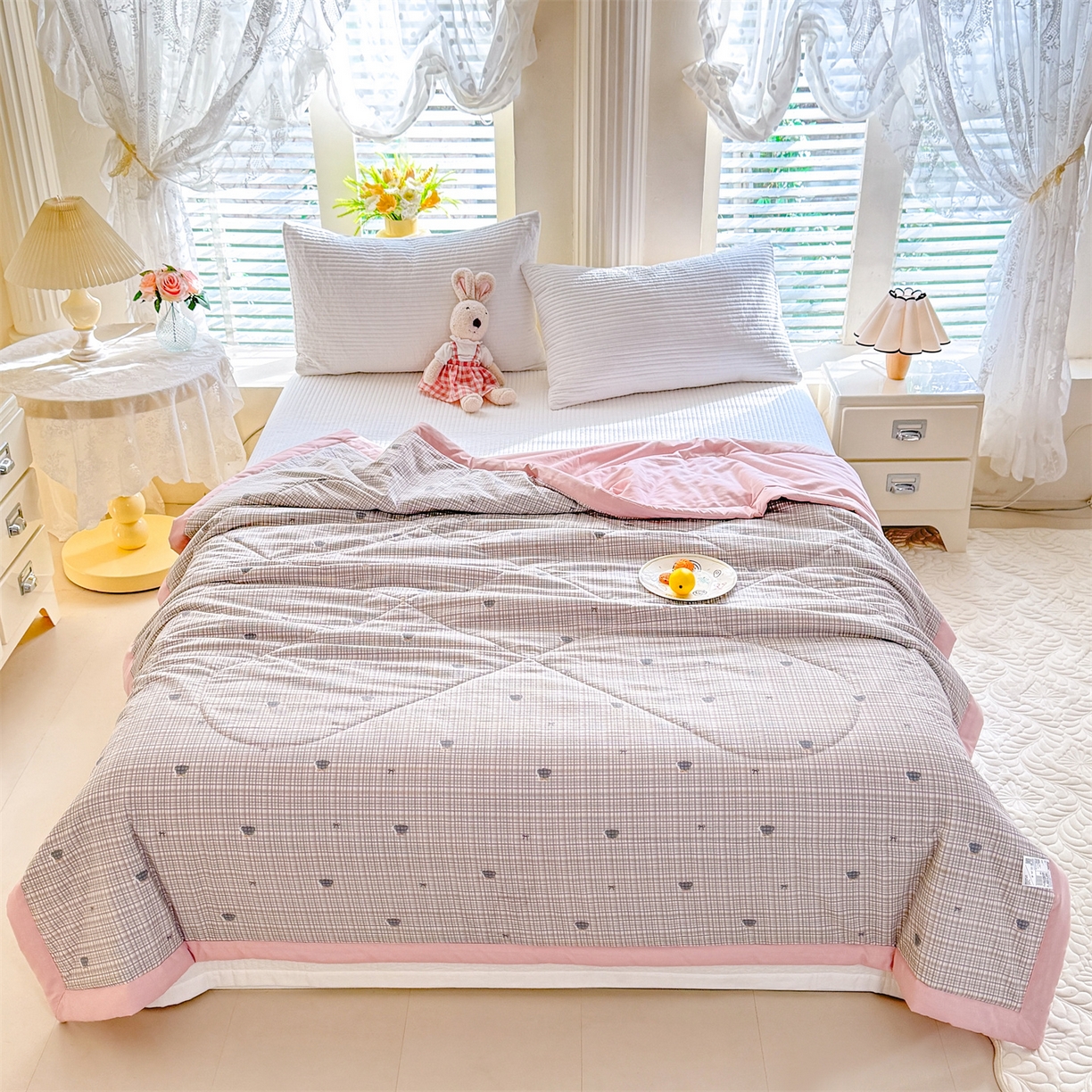 91家纺网 家纺一手货源 找家纺 优贝家纺 2026新款水洗棉云朵棉双层纱手包边抗菌夏凉被空调被 被子被芯 绅士熊