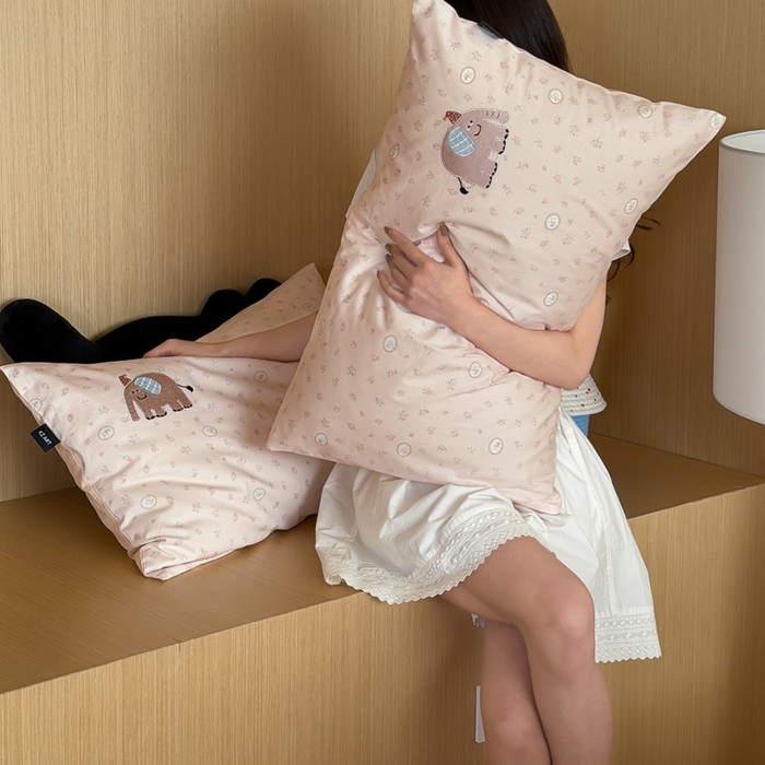 91家纺网 家纺一手货源 找家纺 卡姿家纺 2026春夏全棉萌趣气质大贴布系列四件套— 第二季 大象图图