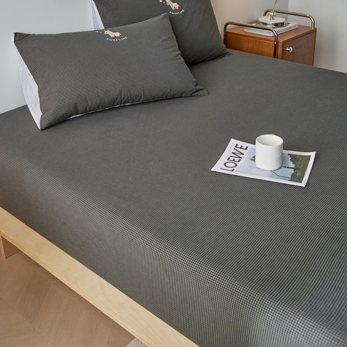 91家纺网 家纺一手货源 找家纺 卡姿家纺 2026春夏全棉色织水洗棉文艺时尚床笠三件套 床笠-马上幸运