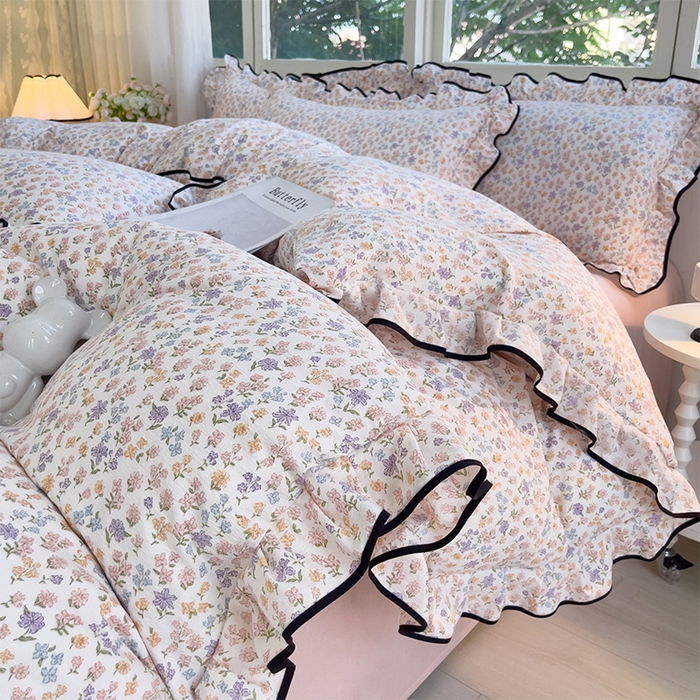 91家纺网 家纺一手货源 找家纺 绘萱家居 2026直播爆款云感皱皱纱双层纱皱皱棉花边四件套印花水洗棉 可颂