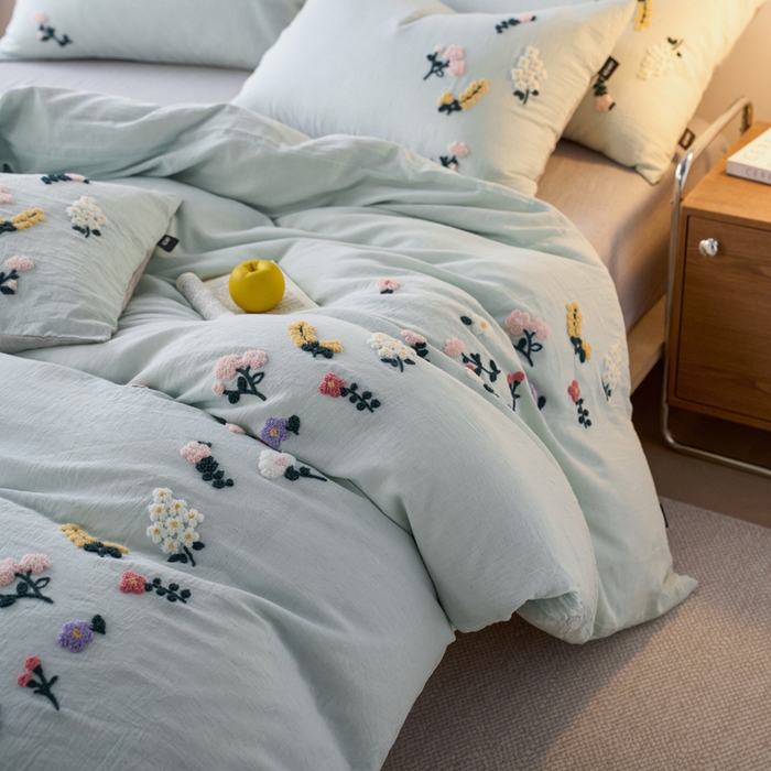 91家纺网 家纺一手货源 找家纺 卡姿家纺 2026春夏天丝棉麻裸感超柔系列四件套-紫茉 紫茉-浅蓝