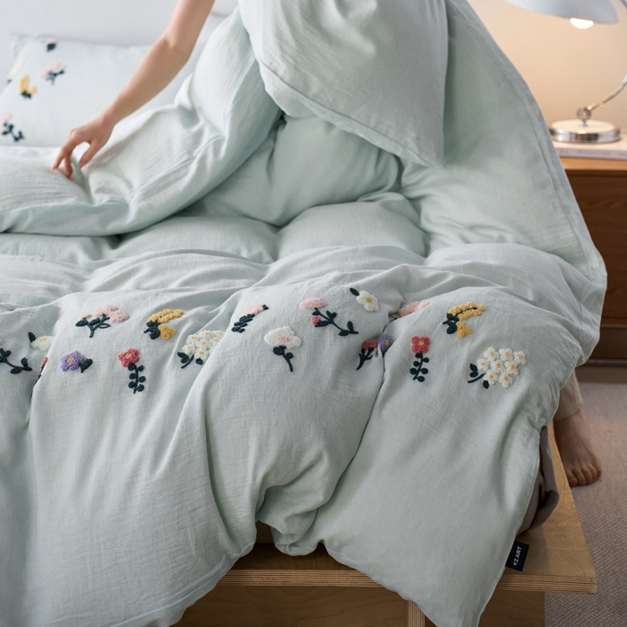 91家纺网 家纺一手货源 找家纺 卡姿家纺 2026春夏天丝棉麻裸感超柔系列四件套-紫茉 紫茉-浅蓝