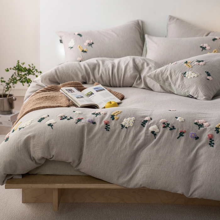 91家纺网 家纺一手货源 找家纺 卡姿家纺 2026春夏天丝棉麻裸感超柔系列四件套-紫茉 紫茉-灰