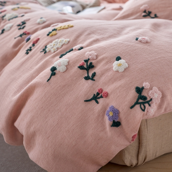 91家纺网 家纺一手货源 找家纺 卡姿家纺 2026春夏天丝棉麻裸感超柔系列四件套-紫茉 紫茉-粉