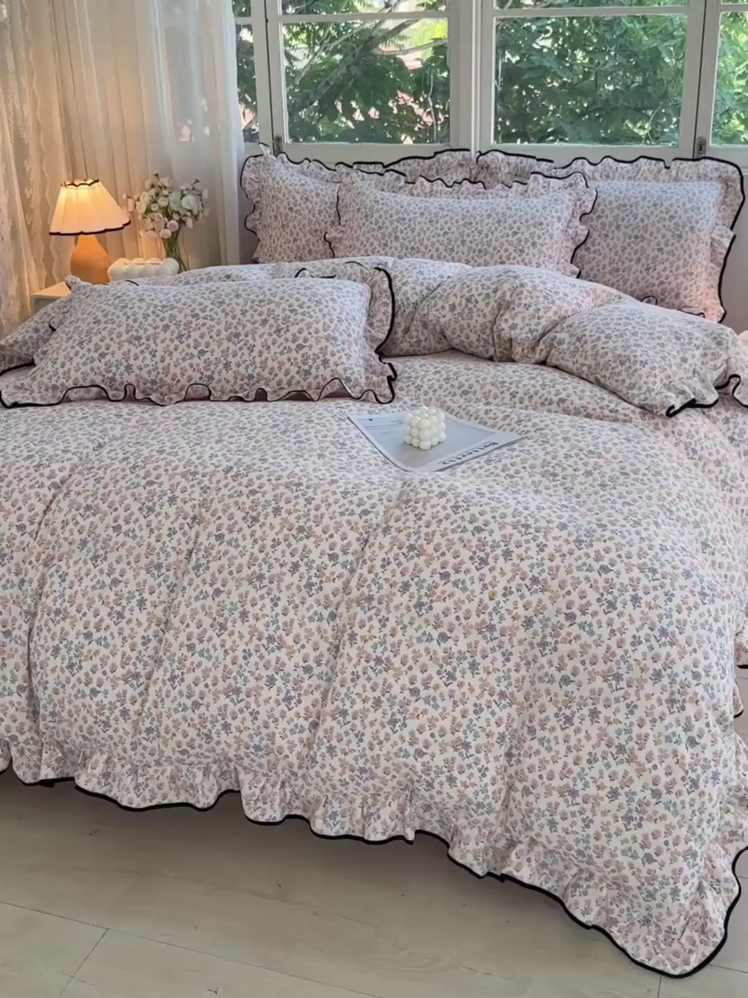 91家纺网 家纺一手货源 找家纺 绘萱家居 2026直播爆款云感皱皱纱双层纱皱皱棉花边四件套印花水洗棉 可颂