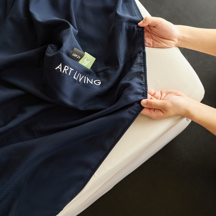 91家纺网 家纺一手货源 找家纺 卡姿家纺 2026春夏全棉人字纹小提花单品-床笠三件套 床笠-藏青