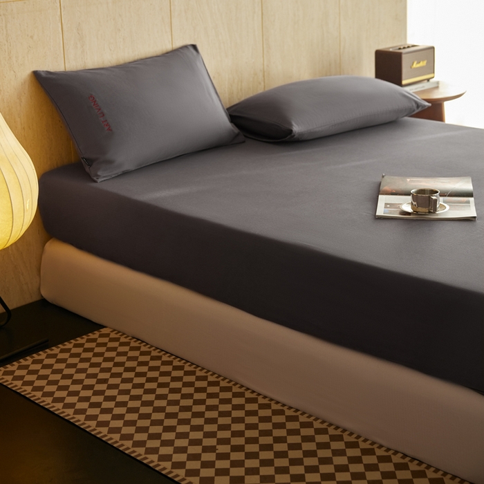 91家纺网 家纺一手货源 找家纺 卡姿家纺 2026春夏全棉人字纹小提花单品-床笠三件套 床笠-炭灰