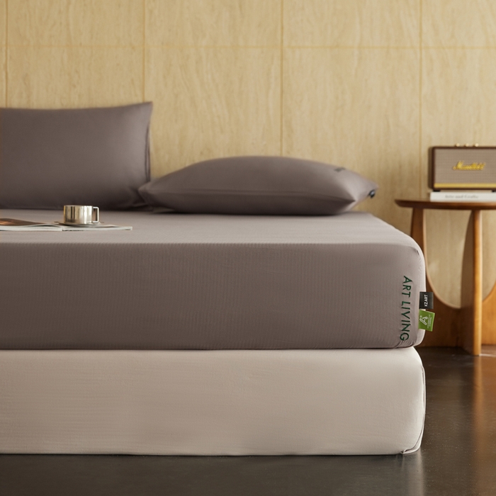 91家纺网 家纺一手货源 找家纺 卡姿家纺 2026春夏全棉人字纹小提花单品-床笠三件套 床笠-浅咖