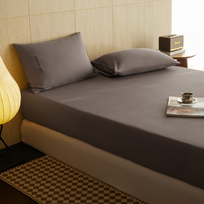 91家纺网 家纺一手货源 找家纺 卡姿家纺 2026春夏全棉人字纹小提花单品-床笠三件套 床笠-浅咖