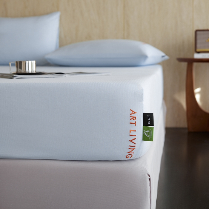 91家纺网 家纺一手货源 找家纺 卡姿家纺 2026春夏全棉人字纹小提花单品-床笠三件套 床笠-浅蓝