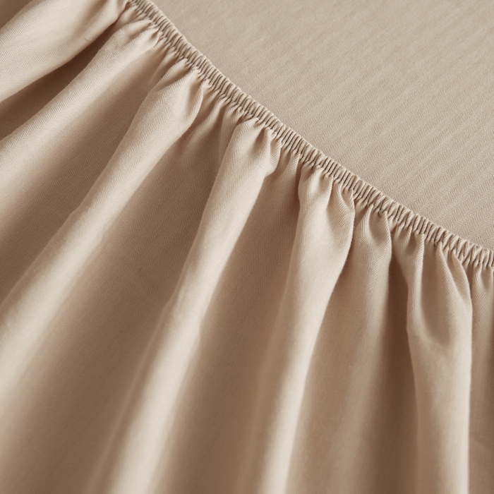 91家纺网 家纺一手货源 找家纺 卡姿家纺 2026春夏全棉人字纹小提花单品-床笠三件套 床笠-米色