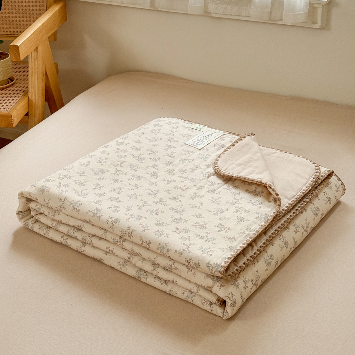 91家纺网 家纺一手货源 找家纺 雯雨家纺 2026新款全棉双层纱新疆棉花夏被空调被被子被芯 落影迷香