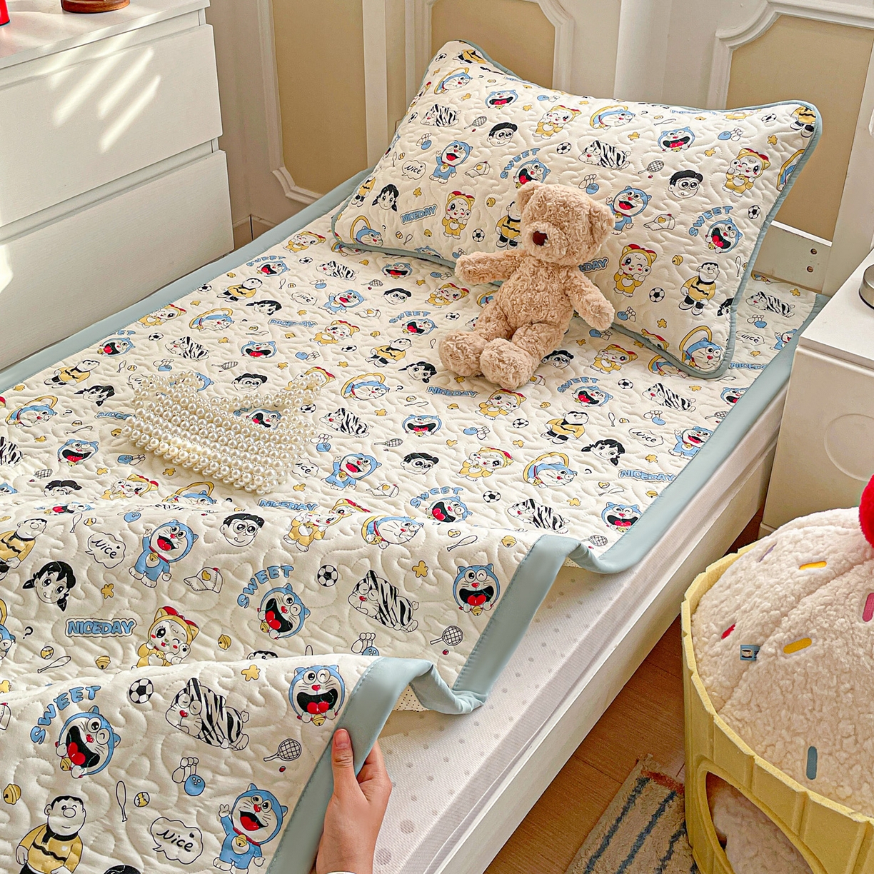 91家纺网 家纺一手货源 找家纺 （总）纽缦家纺 2026春夏新款A类水洗棉夹棉学生床垫