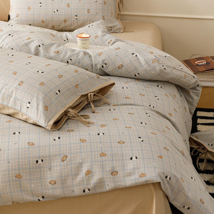 91家纺网 家纺一手货源 找家纺 卡姿家纺 2026春夏全棉奶油小卡通印花绑带款四件套 洋气柯基仔