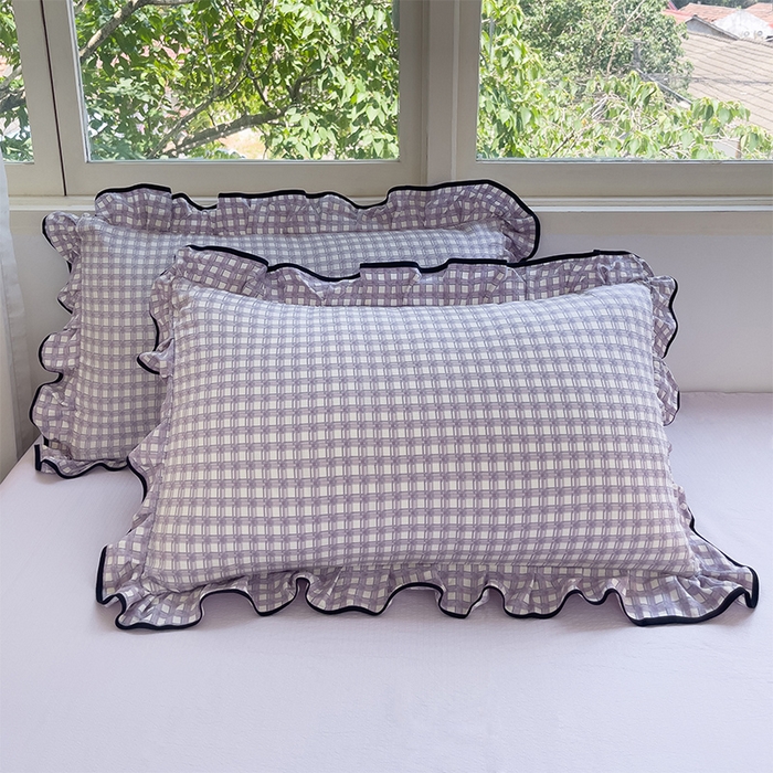 91家纺网 家纺一手货源 找家纺 绘萱家居 2026直播爆款云感皱皱纱双层纱皱皱棉花边四件套印花水洗棉 小格子-紫