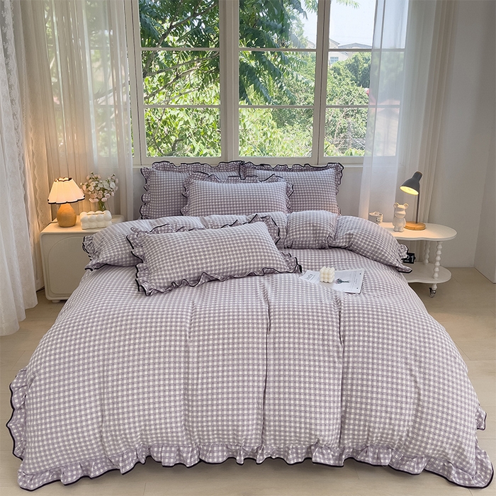 91家纺网 家纺一手货源 找家纺 绘萱家居 2026直播爆款云感皱皱纱双层纱皱皱棉花边四件套印花水洗棉 小格子-紫