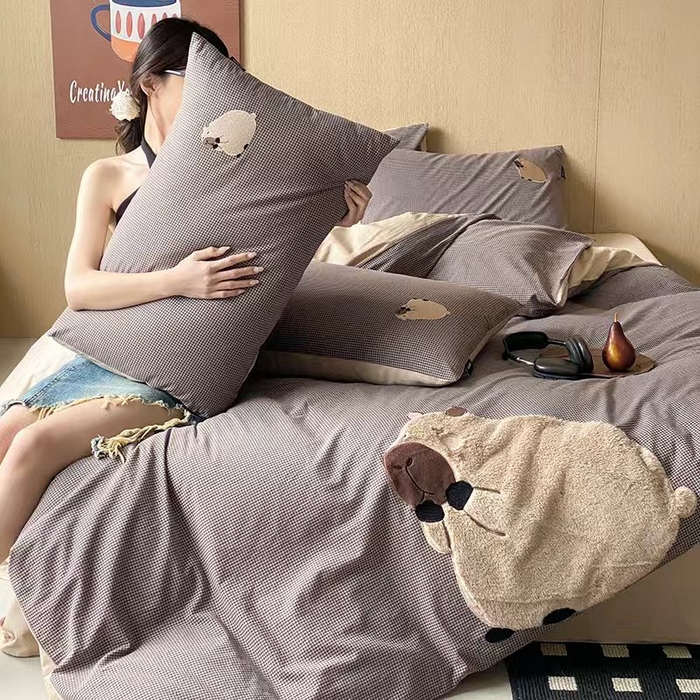 91家纺网 家纺一手货源 找家纺 （总）卡姿家纺 2026春夏全棉萌趣气质大贴布系列四件套— 第一季