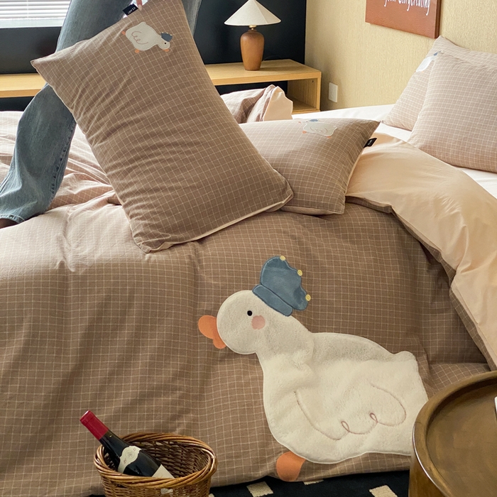 91家纺网 家纺一手货源 找家纺 （总）卡姿家纺 2026春夏全棉萌趣气质大贴布系列四件套— 第一季