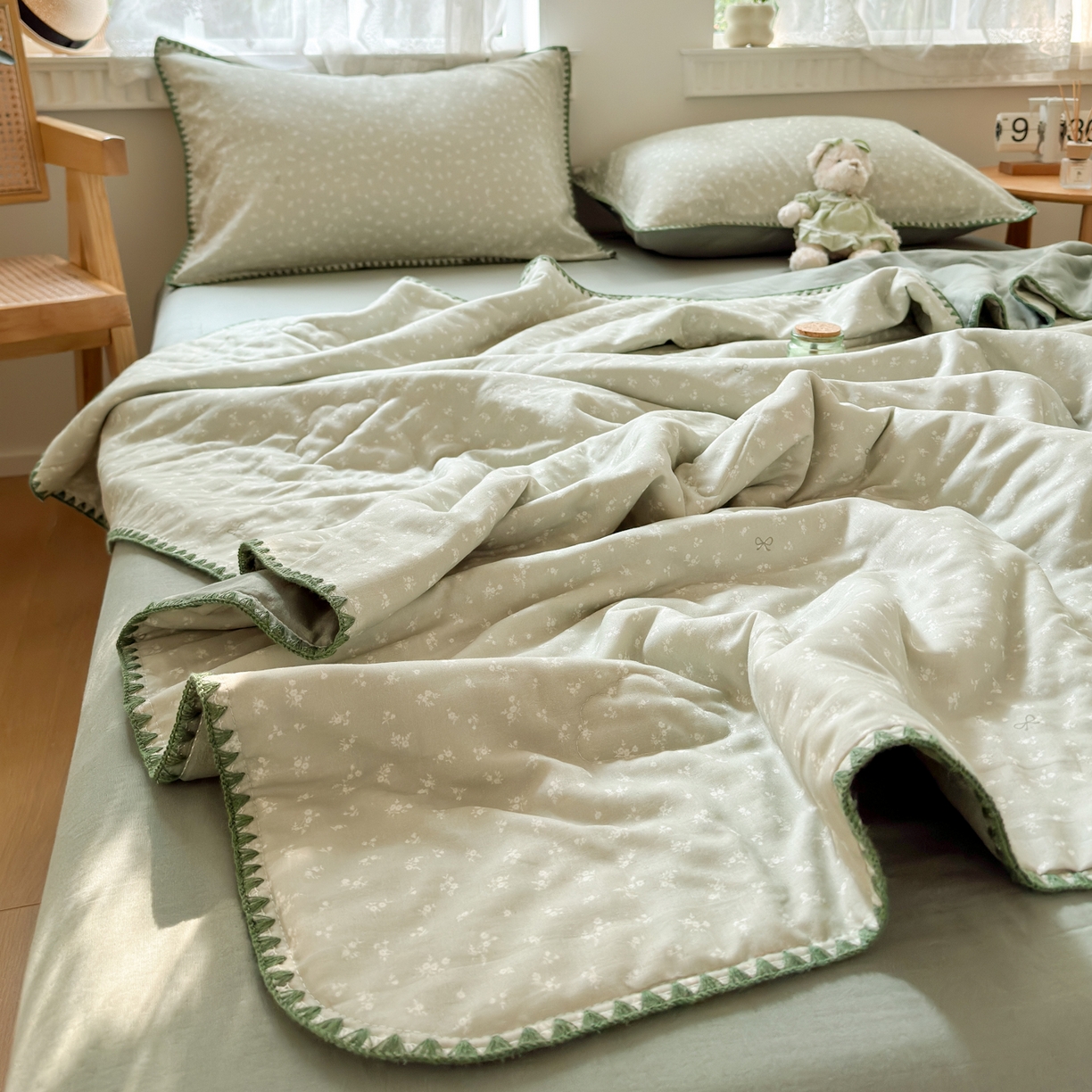 91家纺网 家纺一手货源 找家纺 雯雨家纺 2026新款全棉双层纱新疆棉花夏被空调被被子被芯 秘密花园