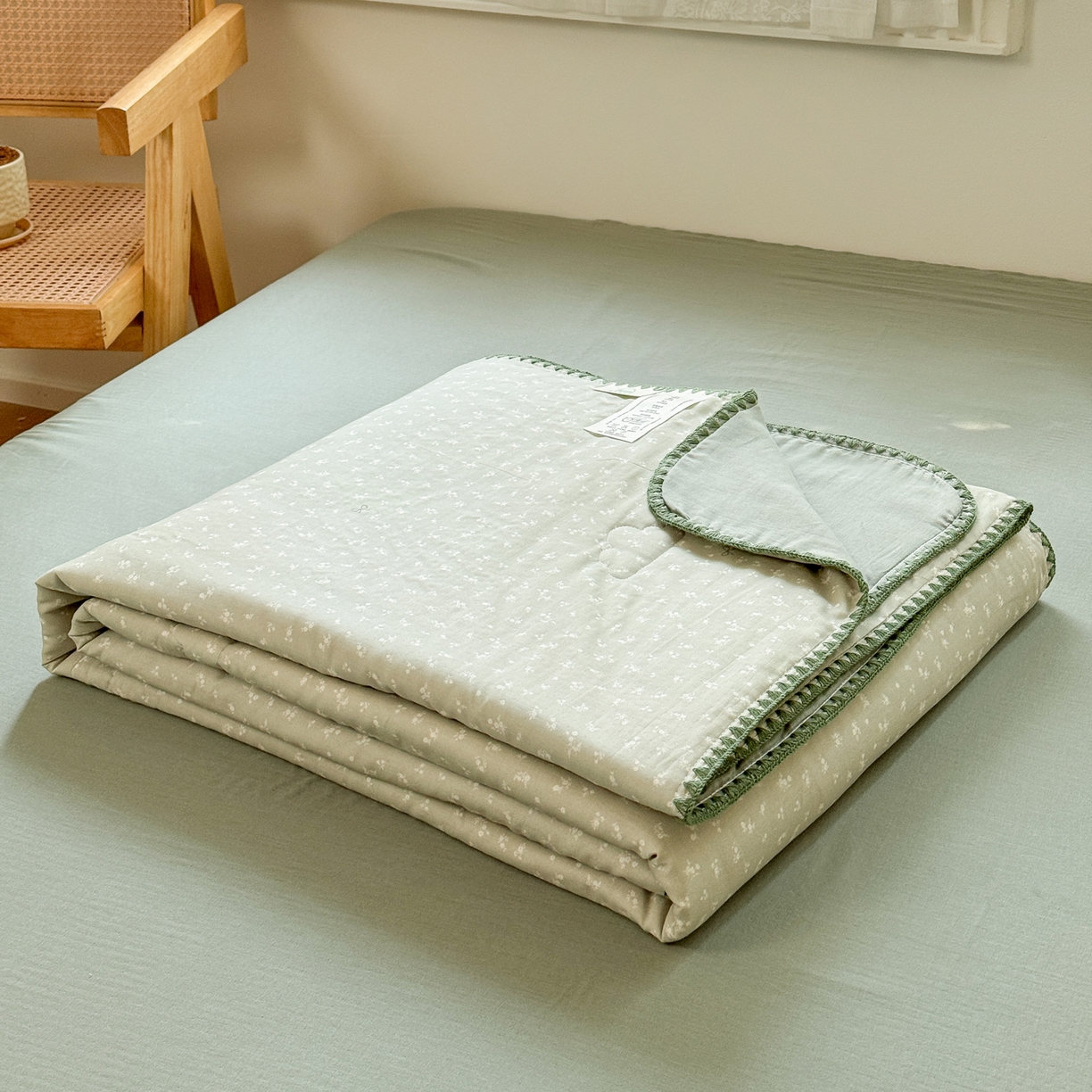 91家纺网 家纺一手货源 找家纺 雯雨家纺 2026新款全棉双层纱新疆棉花夏被空调被被子被芯 秘密花园