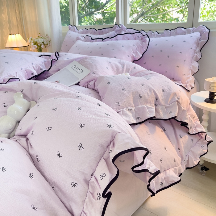 91家纺网 家纺一手货源 找家纺 绘萱家居 2026直播爆款云感皱皱纱双层纱皱皱棉花边四件套印花水洗棉 芋泥波波