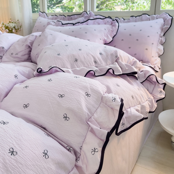 91家纺网 家纺一手货源 找家纺 绘萱家居 2026直播爆款云感皱皱纱双层纱皱皱棉花边四件套印花水洗棉 芋泥波波