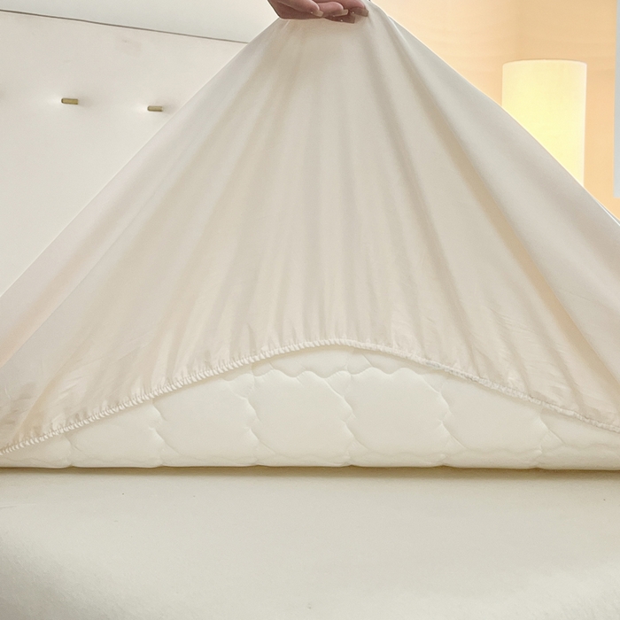 91家纺网 家纺一手货源 找家纺 卡姿家纺 2026中科院抗菌防螨全棉床笠席梦思床垫保护套 劳伦-白