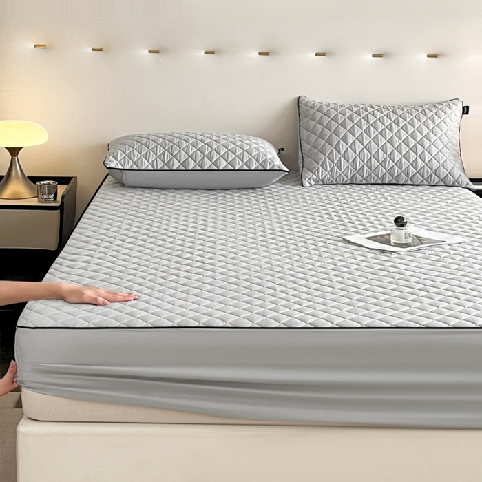 91家纺网 家纺一手货源 找家纺 卡姿家纺 2026中科院抗菌防螨全棉床笠席梦思床垫保护套 凯拉-灰