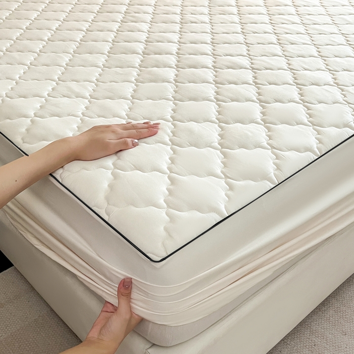 91家纺网 家纺一手货源 找家纺 卡姿家纺 2026中科院抗菌防螨全棉床笠席梦思床垫保护套 劳伦-白