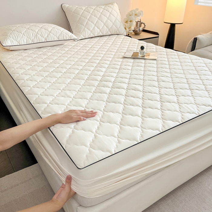 91家纺网 家纺一手货源 找家纺 卡姿家纺 2026中科院抗菌防螨全棉床笠席梦思床垫保护套 劳伦-白