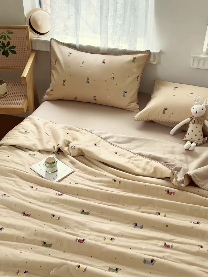 91家纺网 家纺一手货源 找家纺 雯雨家纺 2026新款全棉双层纱新疆棉花夏被空调被被子被芯 皮皮狗