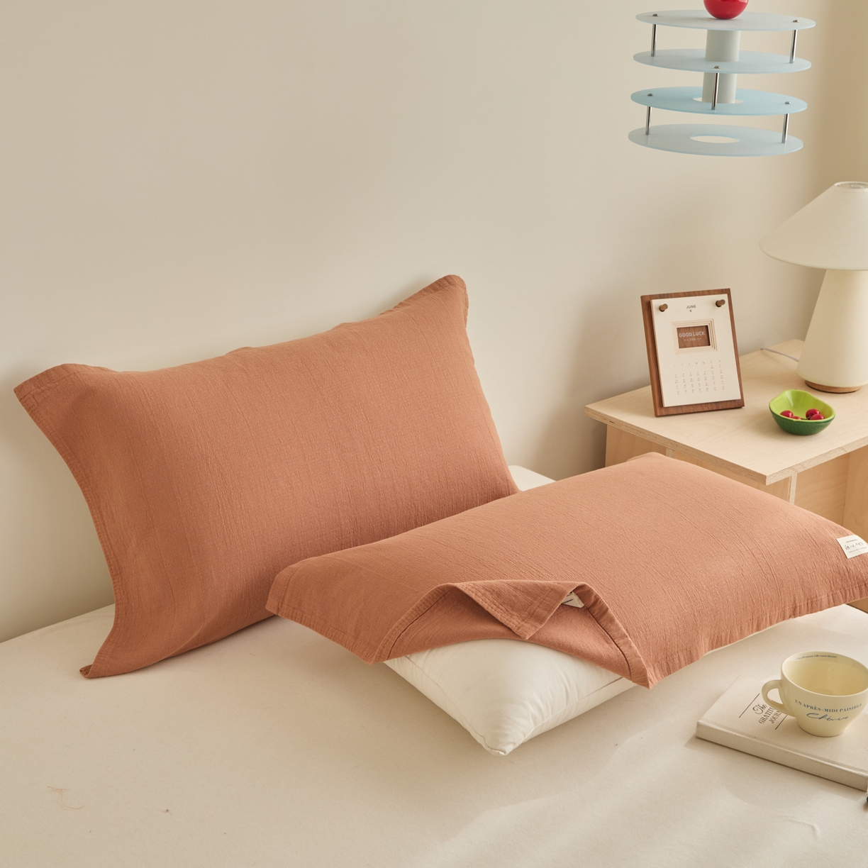 91家纺网 家纺一手货源 找家纺 百寐 2026全棉纯棉枕巾50*80纯棉简约棉麻透气枕巾大小枕芯通用 棉麻枕巾-暗砖红 50x80cm±2cm一只