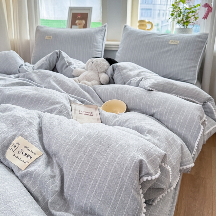 91家纺网 家纺一手货源 找家纺 蝶帕家纺 2026新款无印色织提花加棉床笠四件套 浅兰