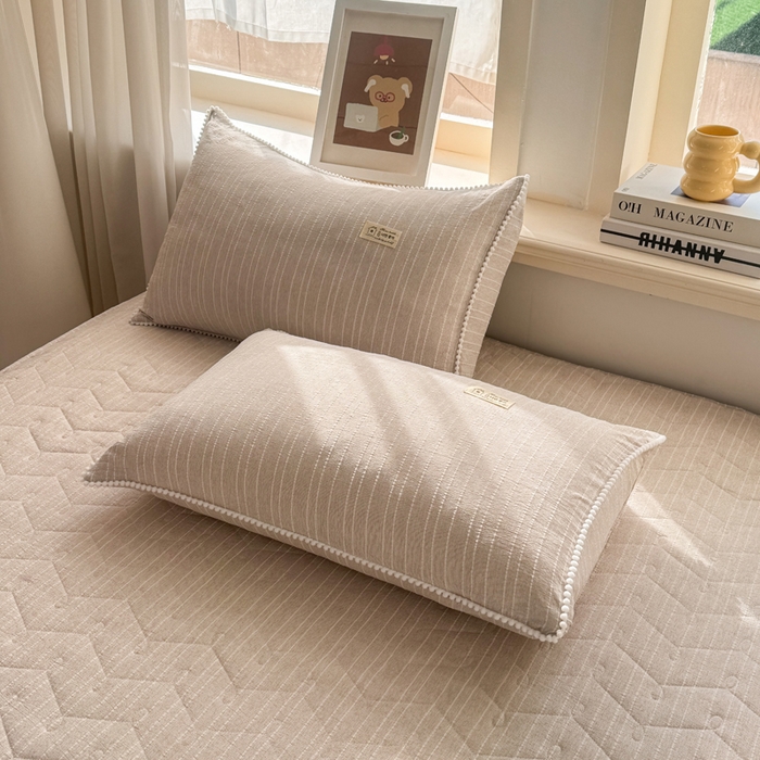 91家纺网 家纺一手货源 找家纺 蝶帕家纺 2026新款无印色织提花加棉床笠四件套 卡其